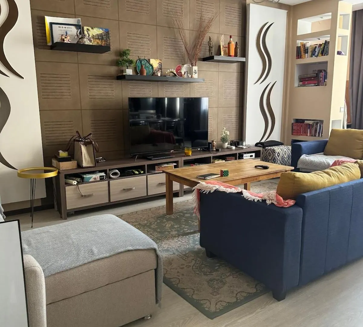 Cozy 3Br Apt Central Location Almaty
