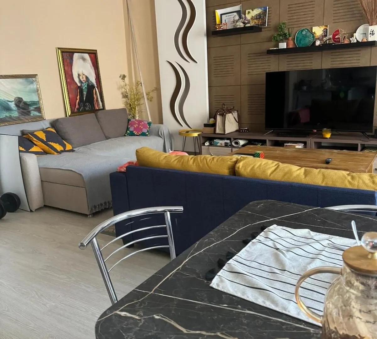 Cozy 3Br Apt Central Location Almaty Apartment